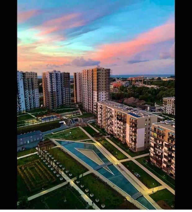 Urocze Kondominium Z Widokiem Na Morze 格但斯克 外观 照片